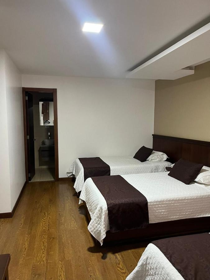 Hostal Camil Loja Exterior foto