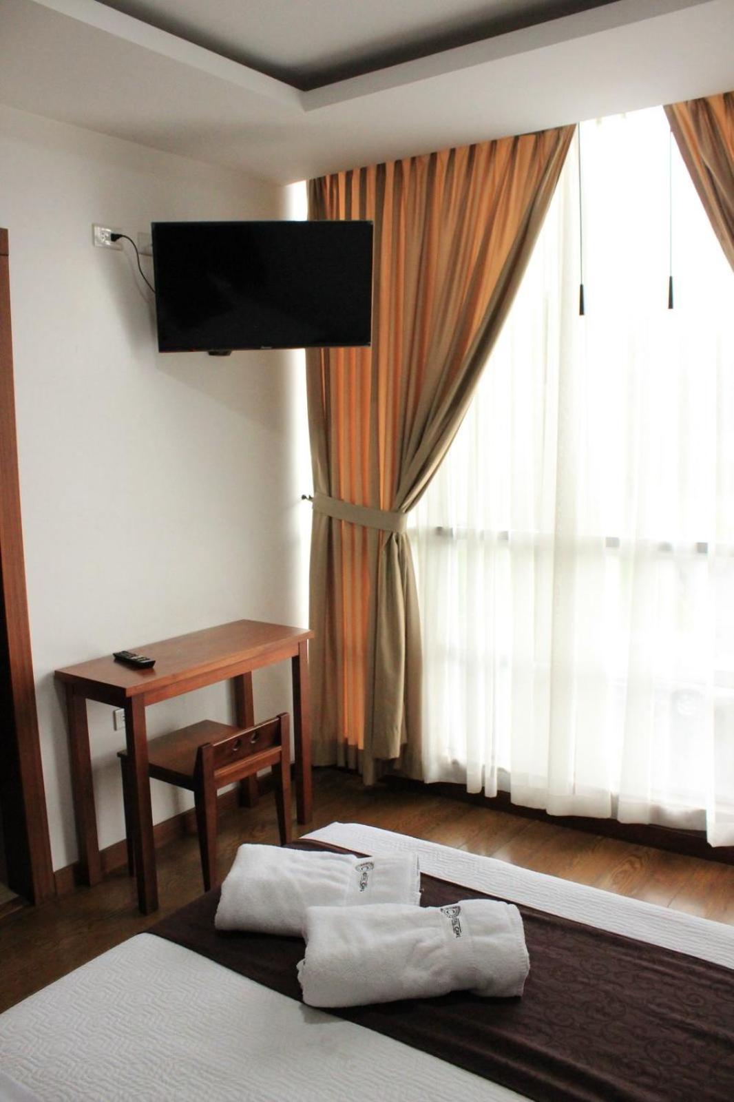 Hostal Camil Loja Zimmer foto